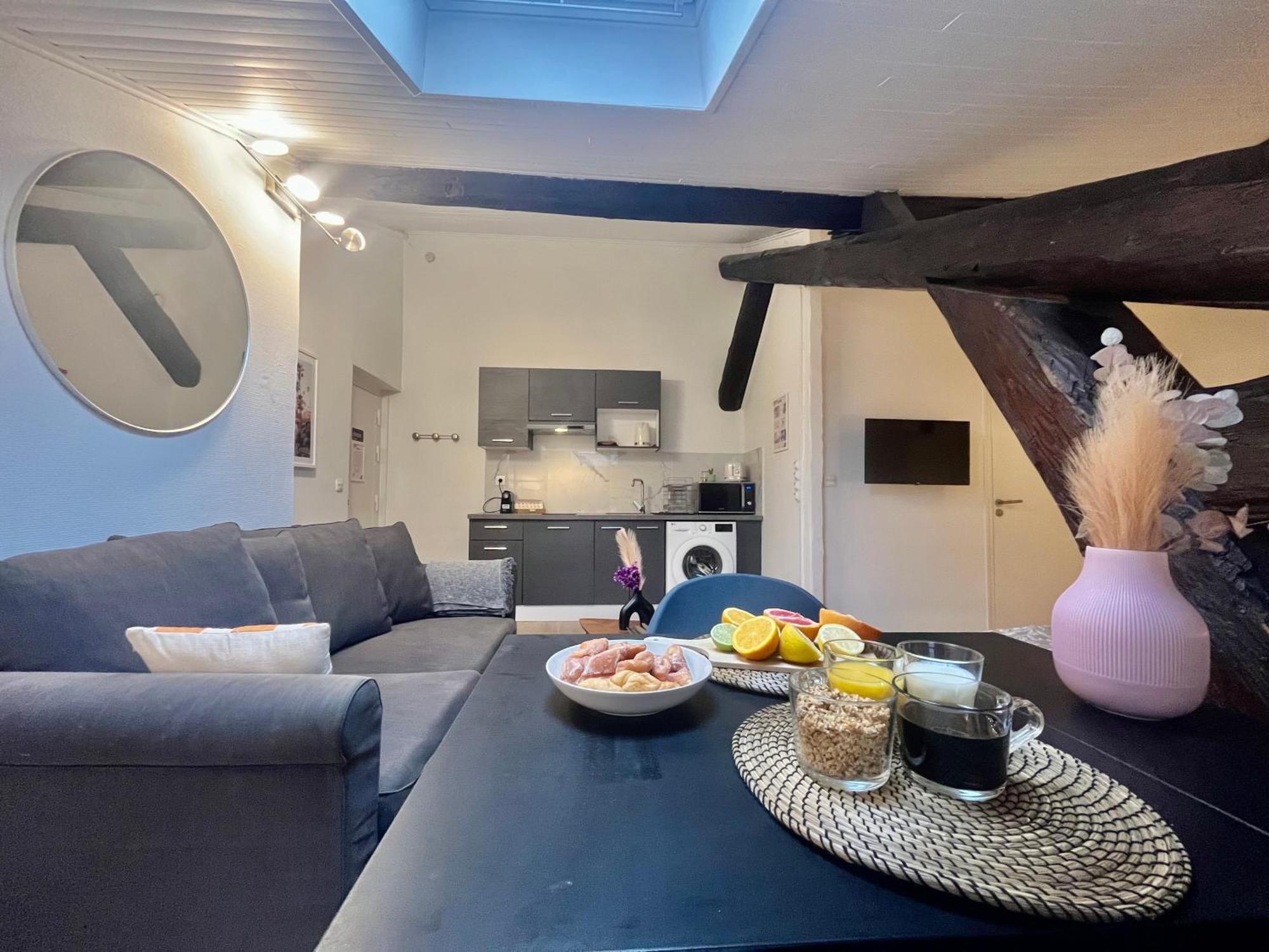 Suite Polka Lyon Bagian luar foto